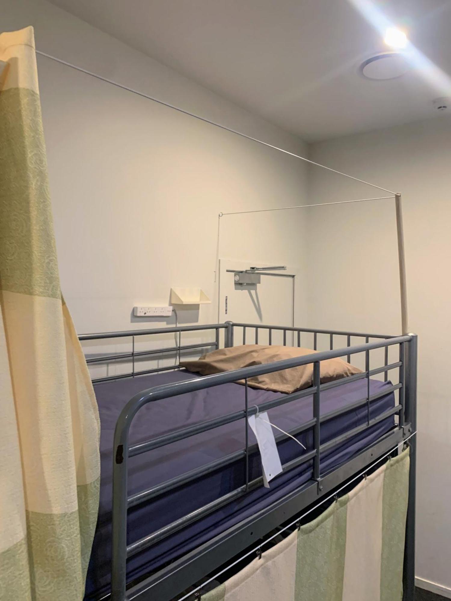 Bed in 6-Bed Mixed Dormitory Room
